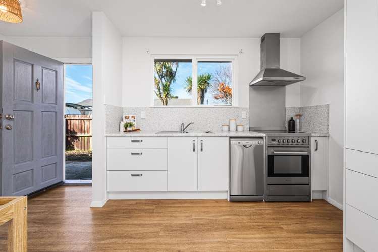 3 Oban Place Woolston_8