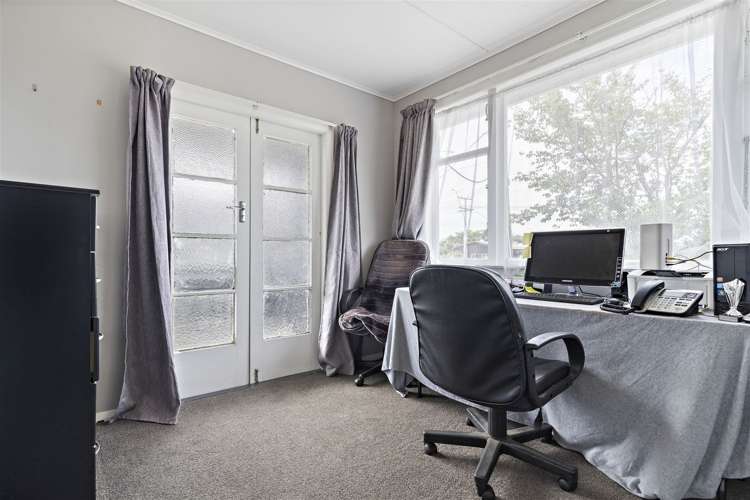 206 High Street Solway_9