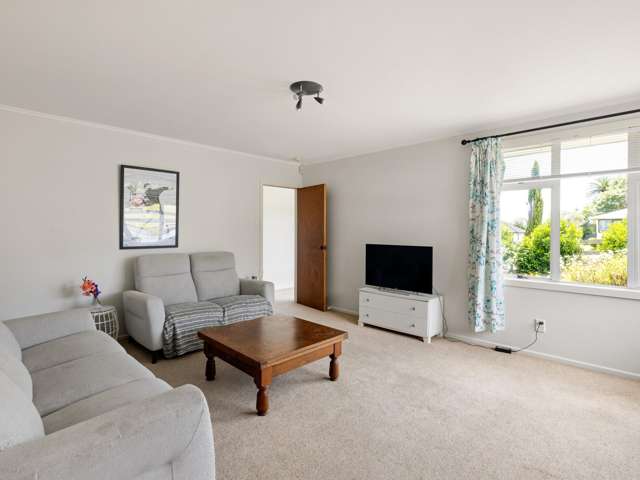 93 Russell Road Huntly_3