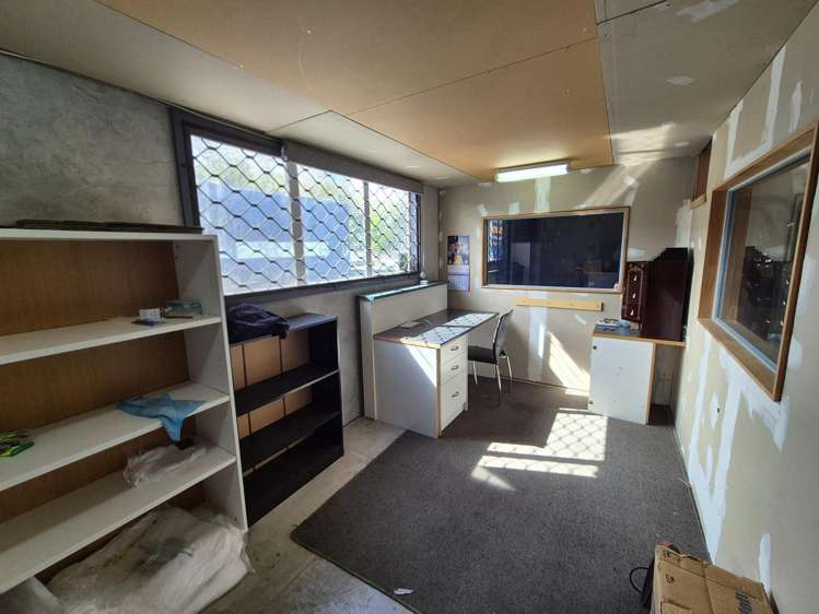 2/3 Brick Street Ranui_5