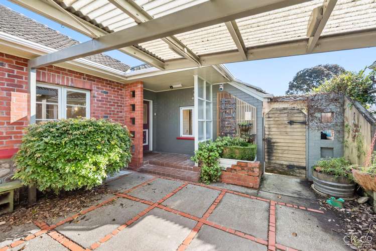 653 Fergusson Drive Trentham_19
