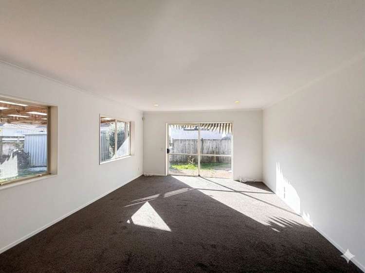 18 Eaglemont Drive East Tamaki Heights_5