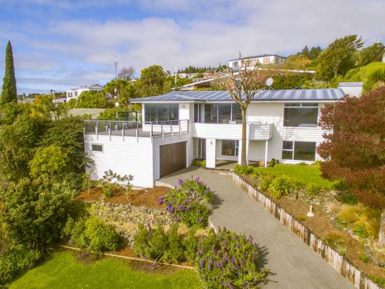 8 Takahe Drive Cashmere_23