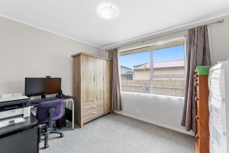 2/295 Massey Road Mangere East_6