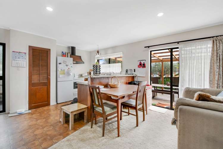 7 Thorburn Avenue Red Beach_10