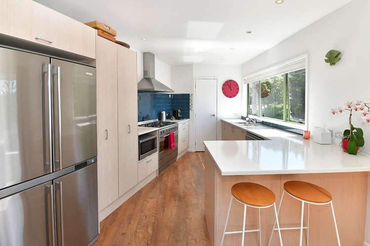 49 Cochrane Avenue Arkles Bay_8