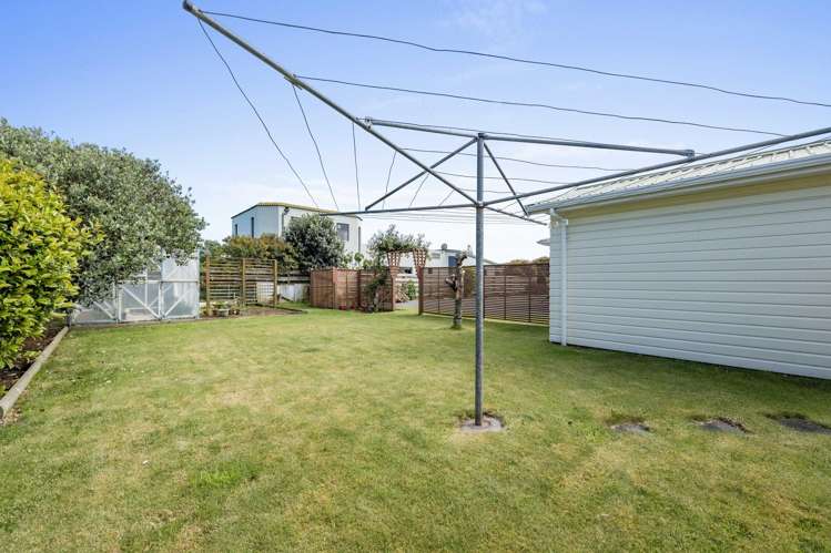 8 Beech Place Hawera_19