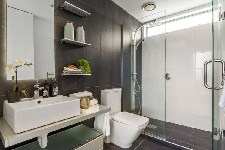 49 Parr Terrace Castor Bay_17