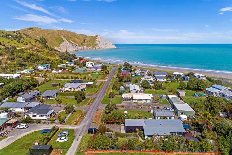 122 Fortescue Street Māhia Beach_1