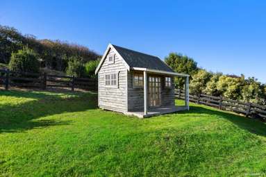 9 McIntosh Drive_1