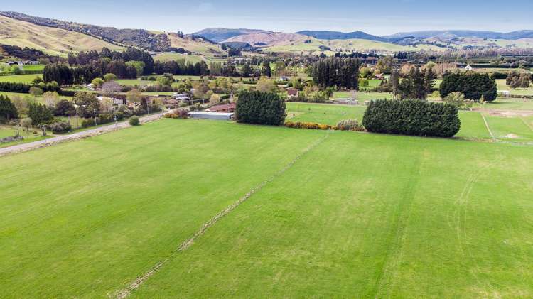 516 Riccarton Road West North Taieri_23