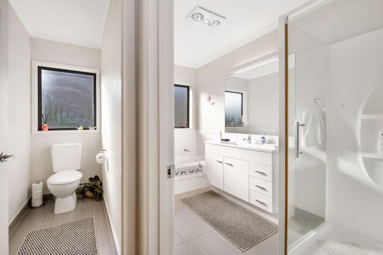 16 Seamount Drive Red Beach_16