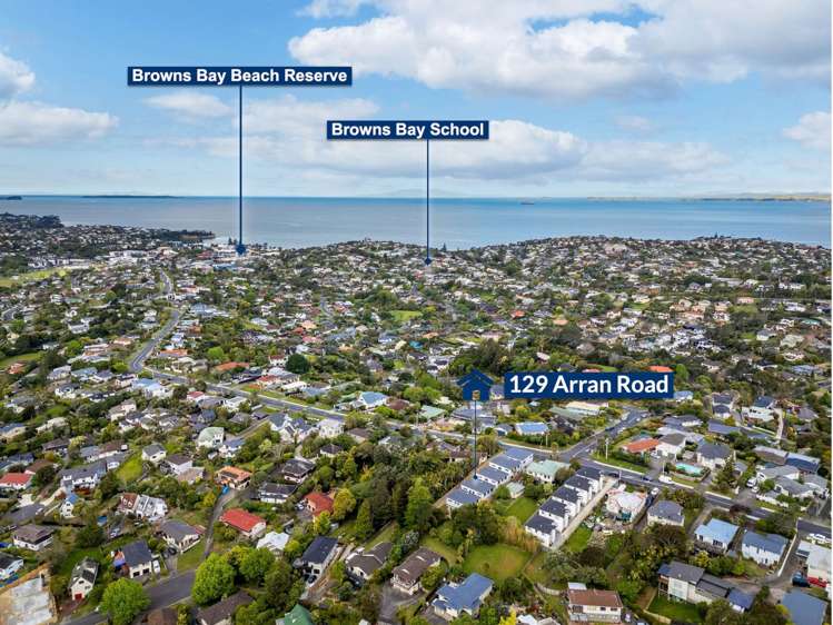 2/129 Arran Road Browns Bay_3