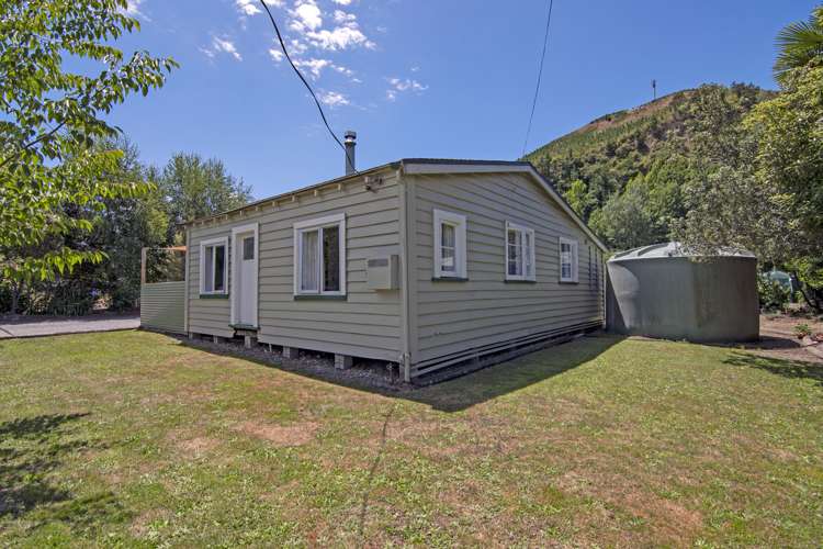 100 Pigeon Valley Road Wakefield_18