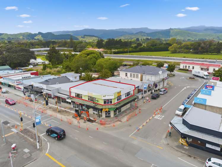 208 Main Highway Otaki_18