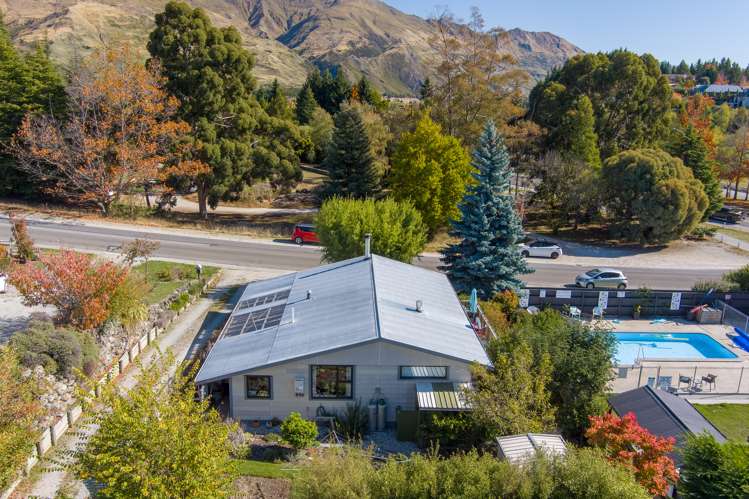 14 Macpherson Street Wanaka_19