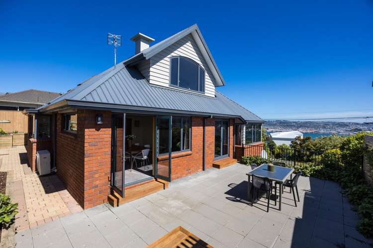 17 Shandon Road Vauxhall_26