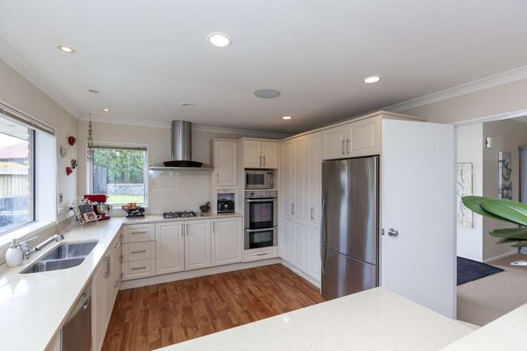 2 Cascade Way Paraparaumu_8