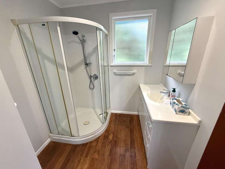 5 Hartley Terrace 11410_9