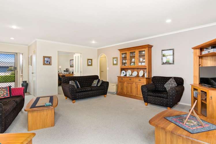 27 Marshwood Place Papamoa_2