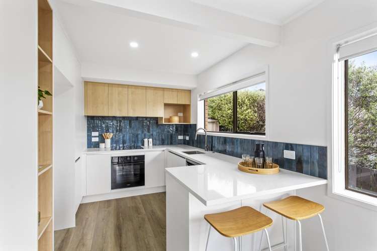 2/27 Galloway Crescent Farm Cove_7