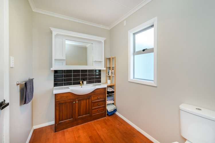 87 Makino Road Feilding_10