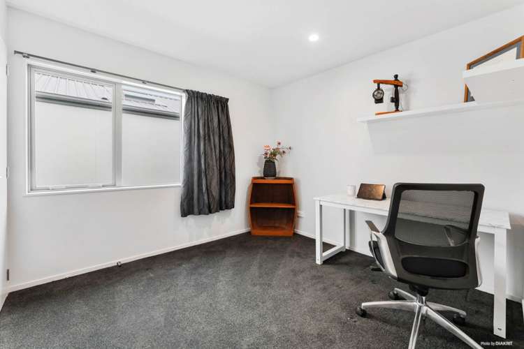 6 Honour Road Papakura_10