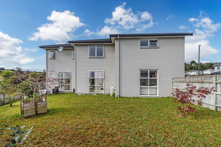 75 Mackay Drive Greenhithe_32