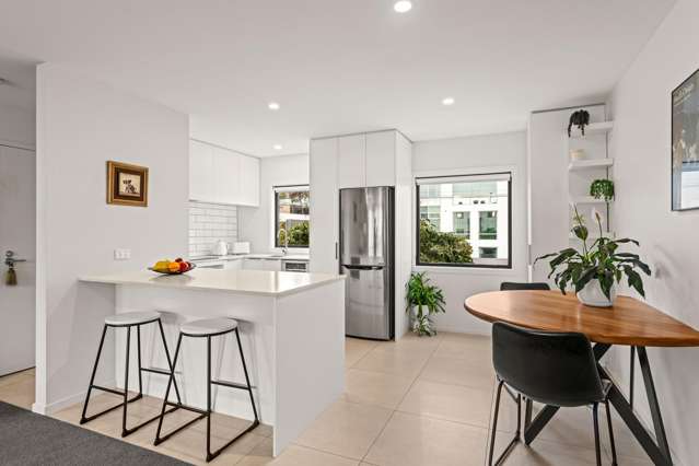 2/55 Carlton Mill Road Merivale_2