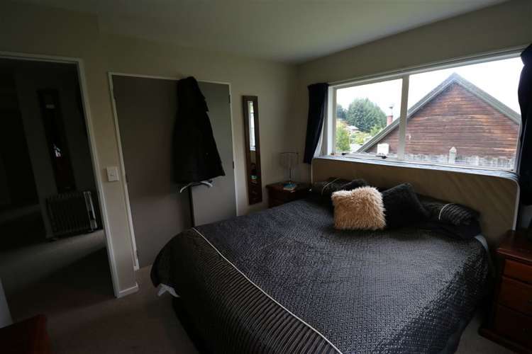 15 Watts Road Fernhill/Sunshine Bay_8