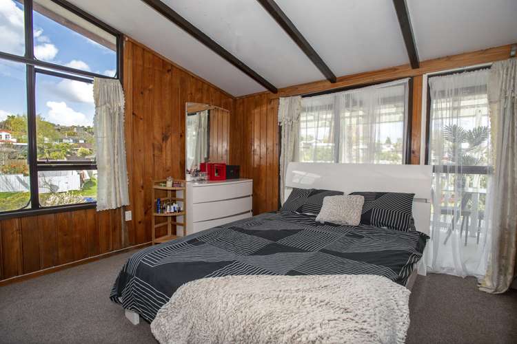 38 Charntay Avenue Clover Park_12