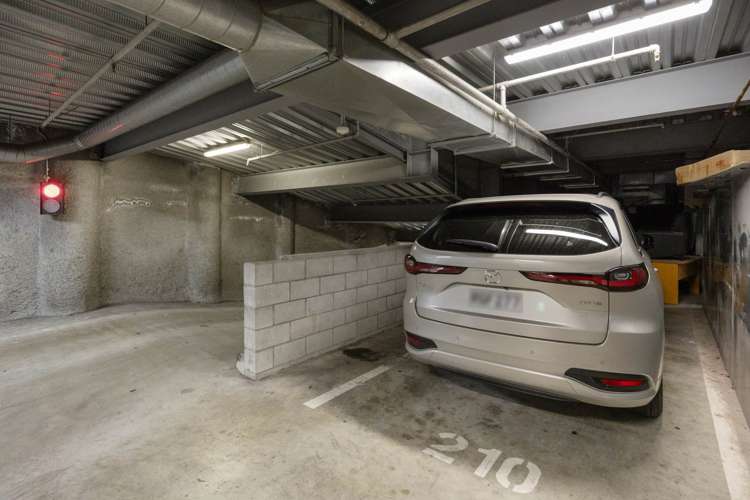 4D/6 St Martins Lane Grafton_8