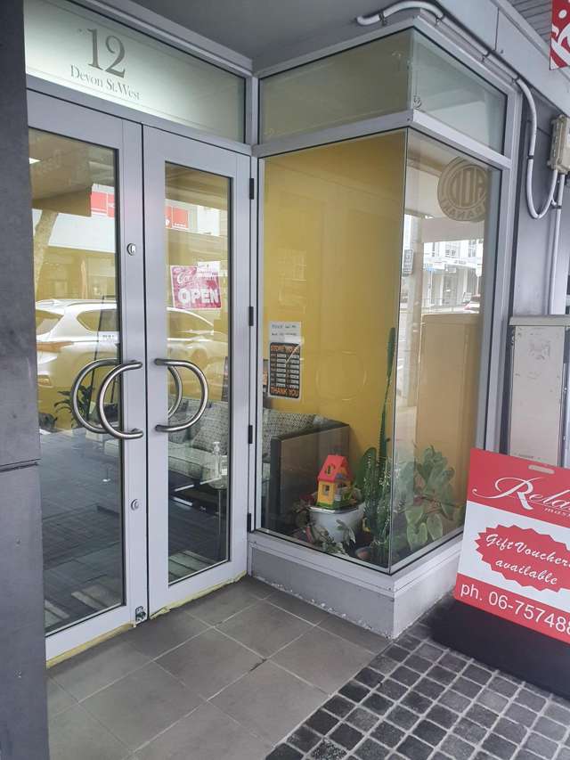 12 Devon Street West New Plymouth_1