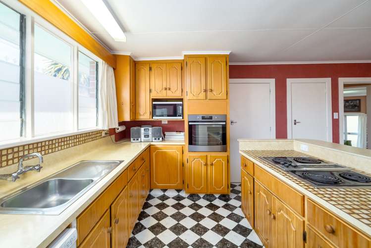 192 High Street Solway_12