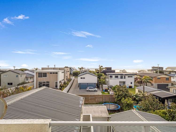 1219 Papamoa Beach Road Papamoa_25