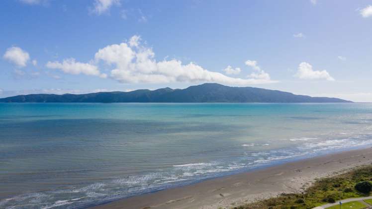 79 Marine Parade Paraparaumu Beach_7