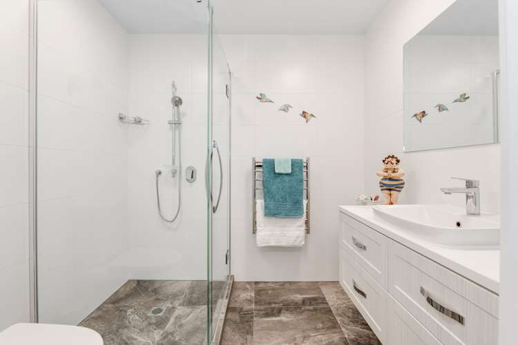 237 Hibiscus Drive Orewa_10