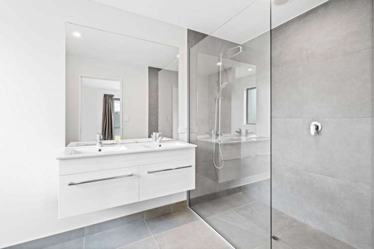 22 Leader Street Marshland_10