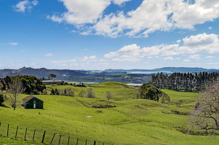 34 Cherrington Road Clevedon_21