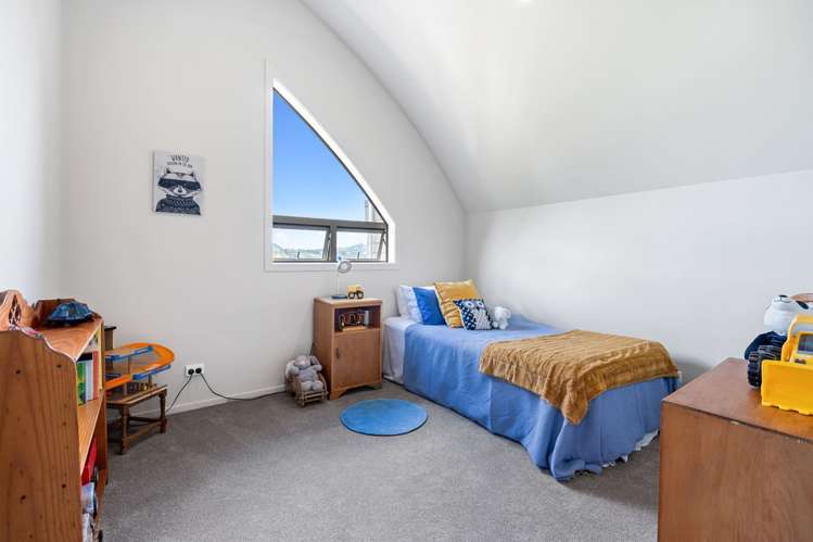 24 Coalhill Lane Kiripaka_24