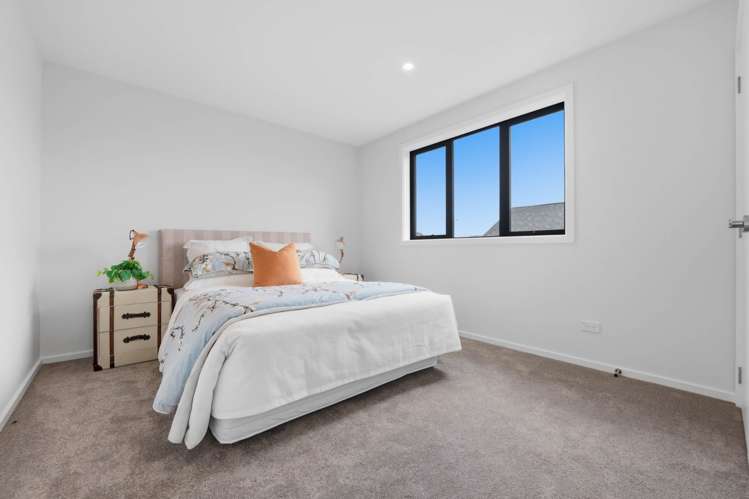 2 Tipu Crescent Milldale_18