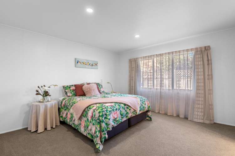 11 Kahurangi Drive Lynmore_8