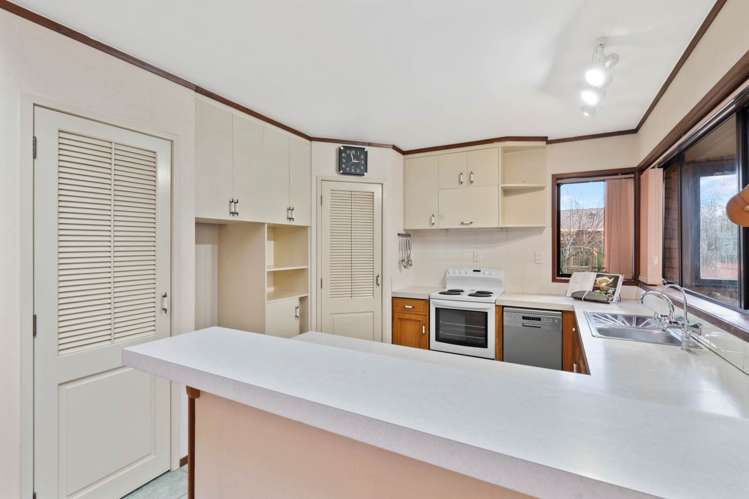 17 Brockton Avenue Conifer Grove_9