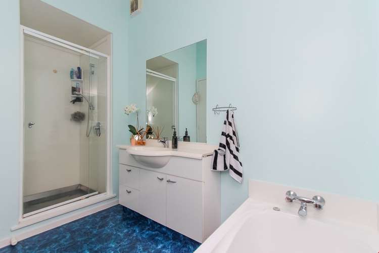 5/66 Larchwood Avenue Westmere_15