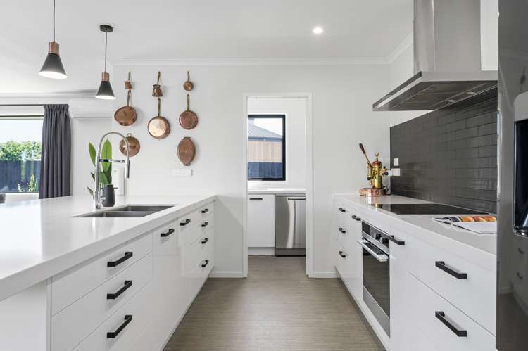 8c East Ridge Grove Newstead_5