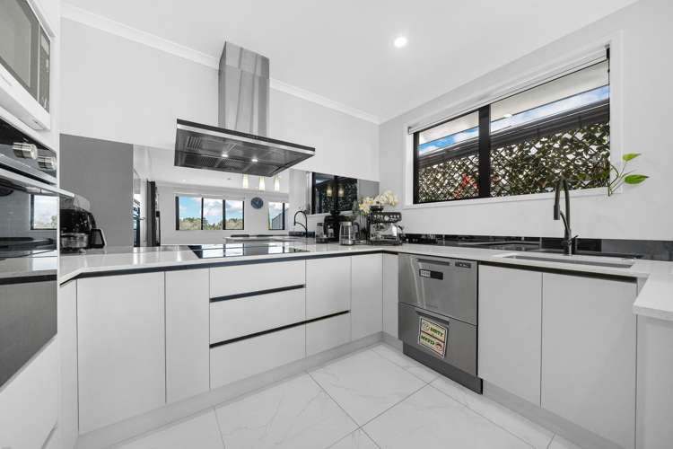 13 THOMASON CRESCENT Pokeno_2