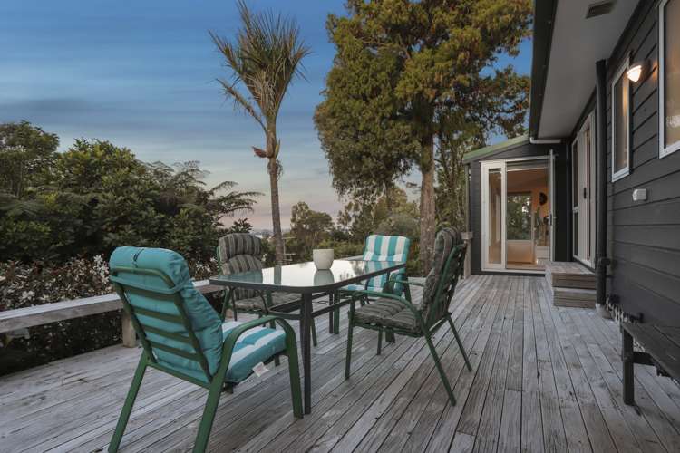 9 Tinopai Road Titirangi_3