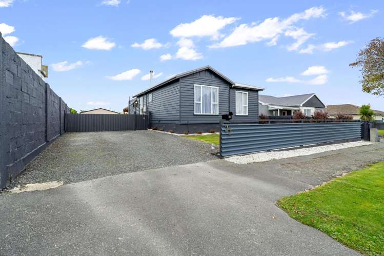 22 Coronation Street_0