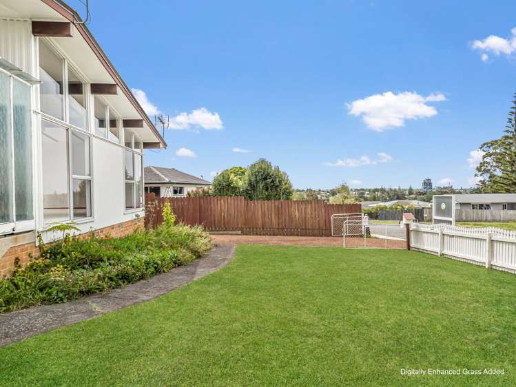 28 Eyre Street Henderson_10