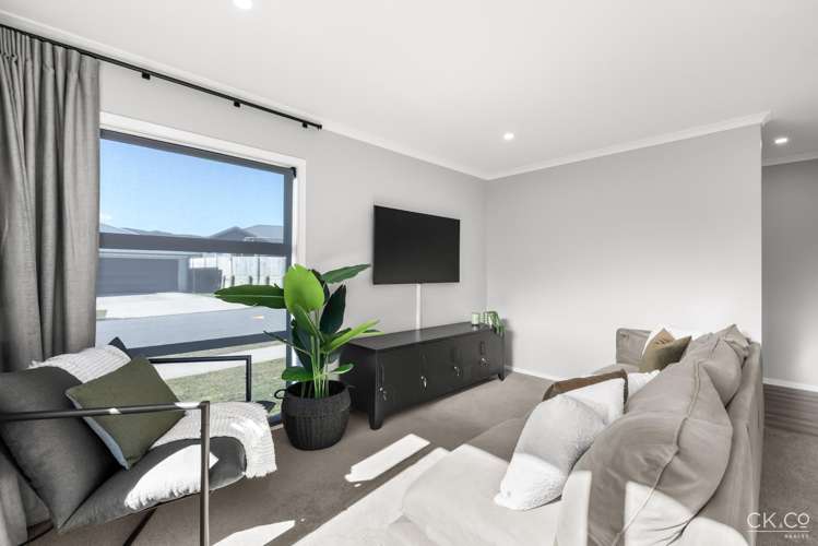 7 Te Awa Rere Grove Stokes Valley_3